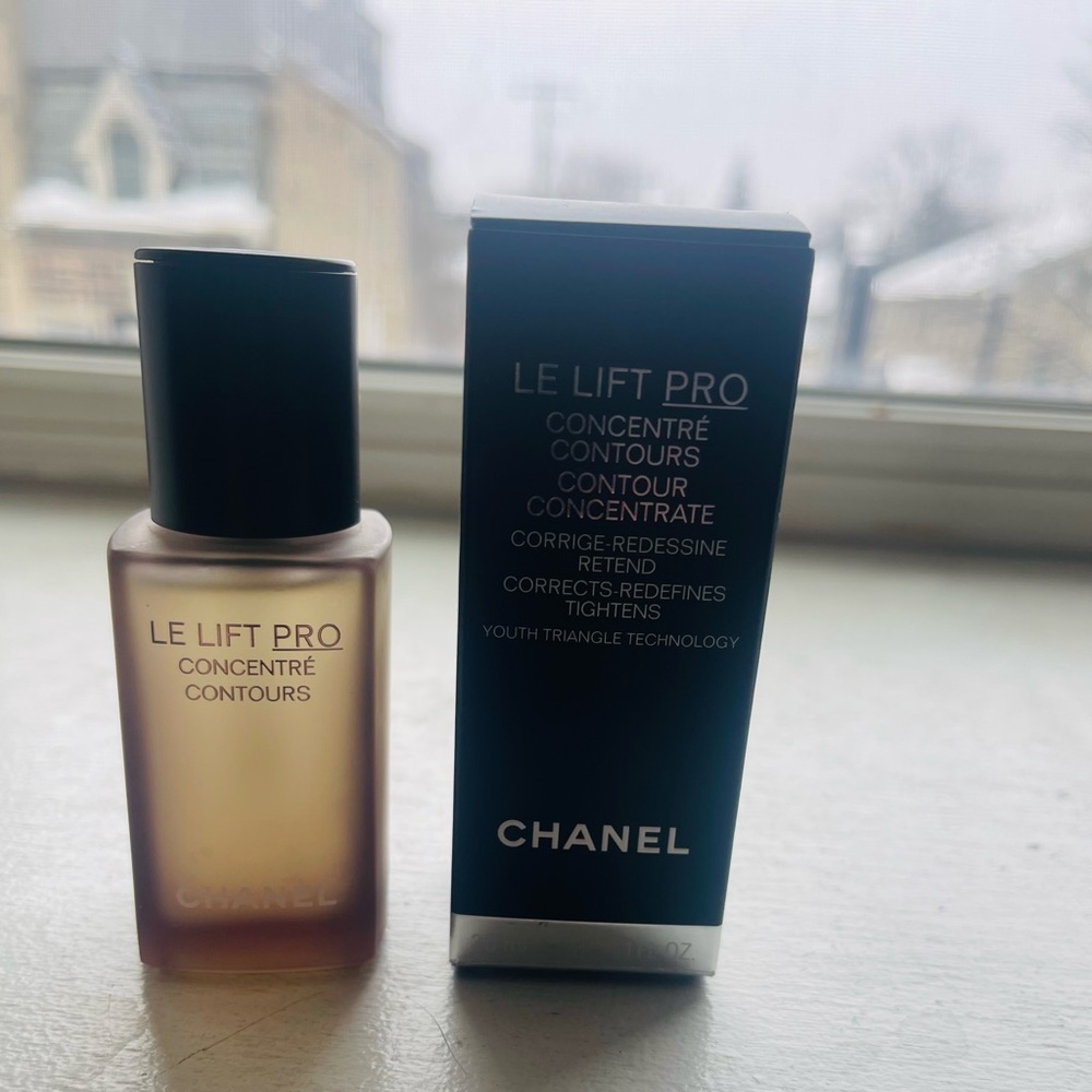 Chanel Le Lift Pro Contours